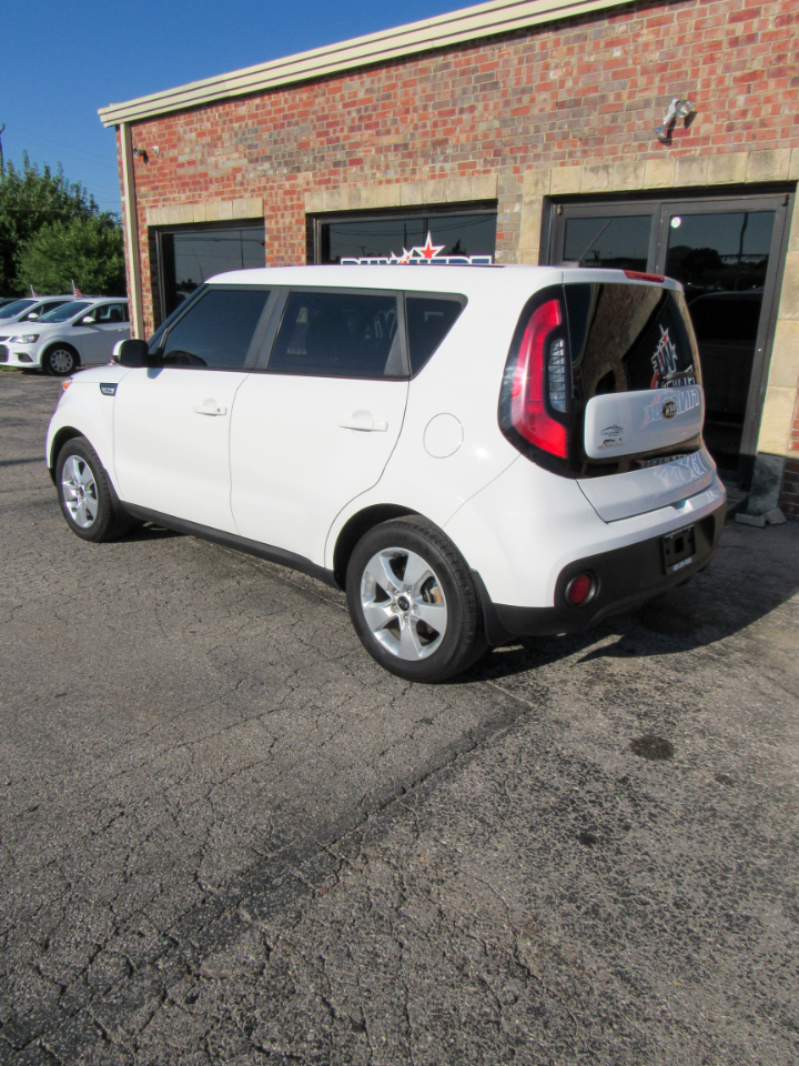 Kia Soul Base 6M 2017