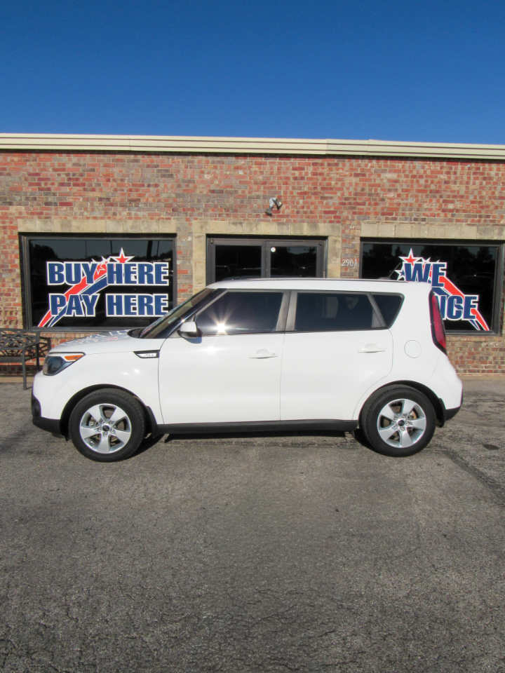 Kia Soul Base 6M 2017