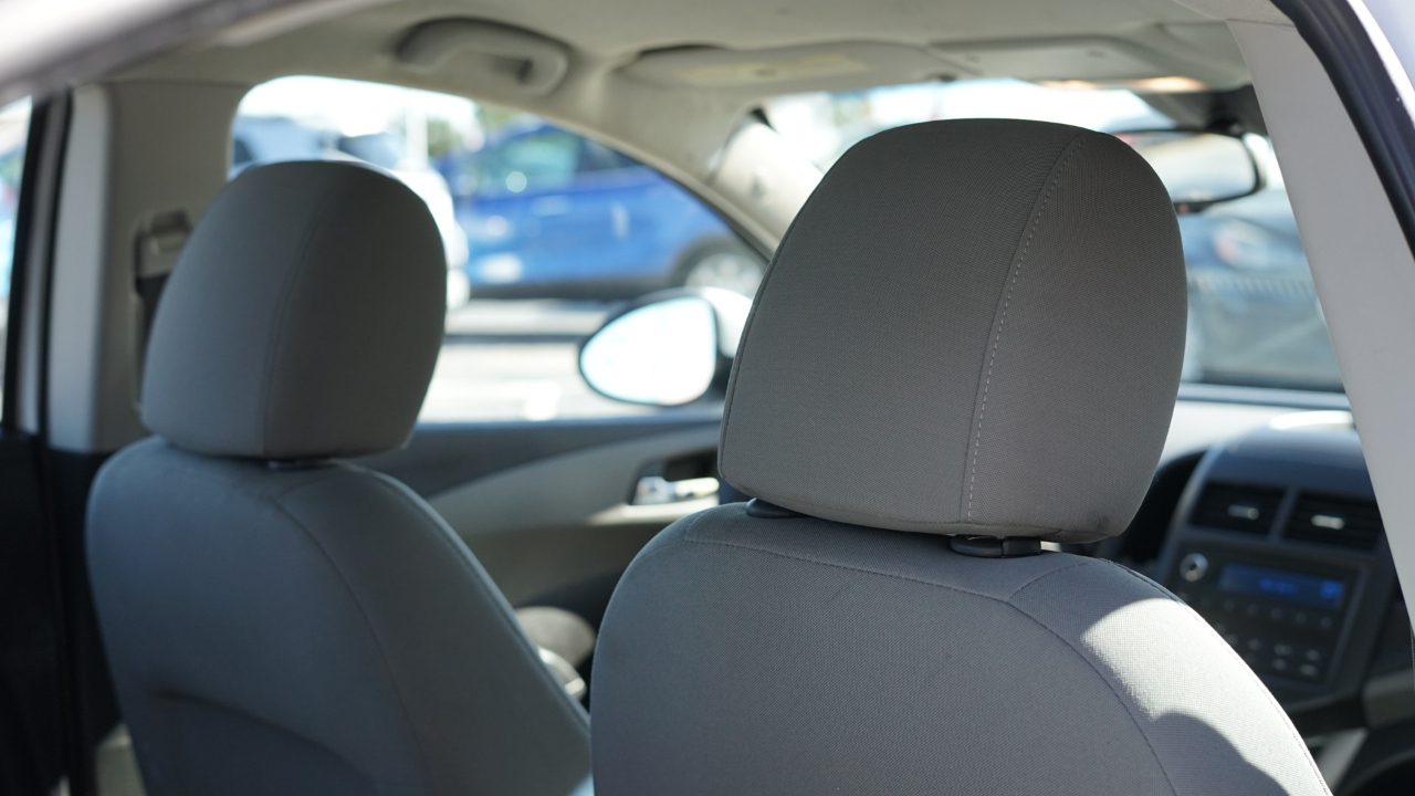 Chevrolet Sonic LS Auto Sedan 2013