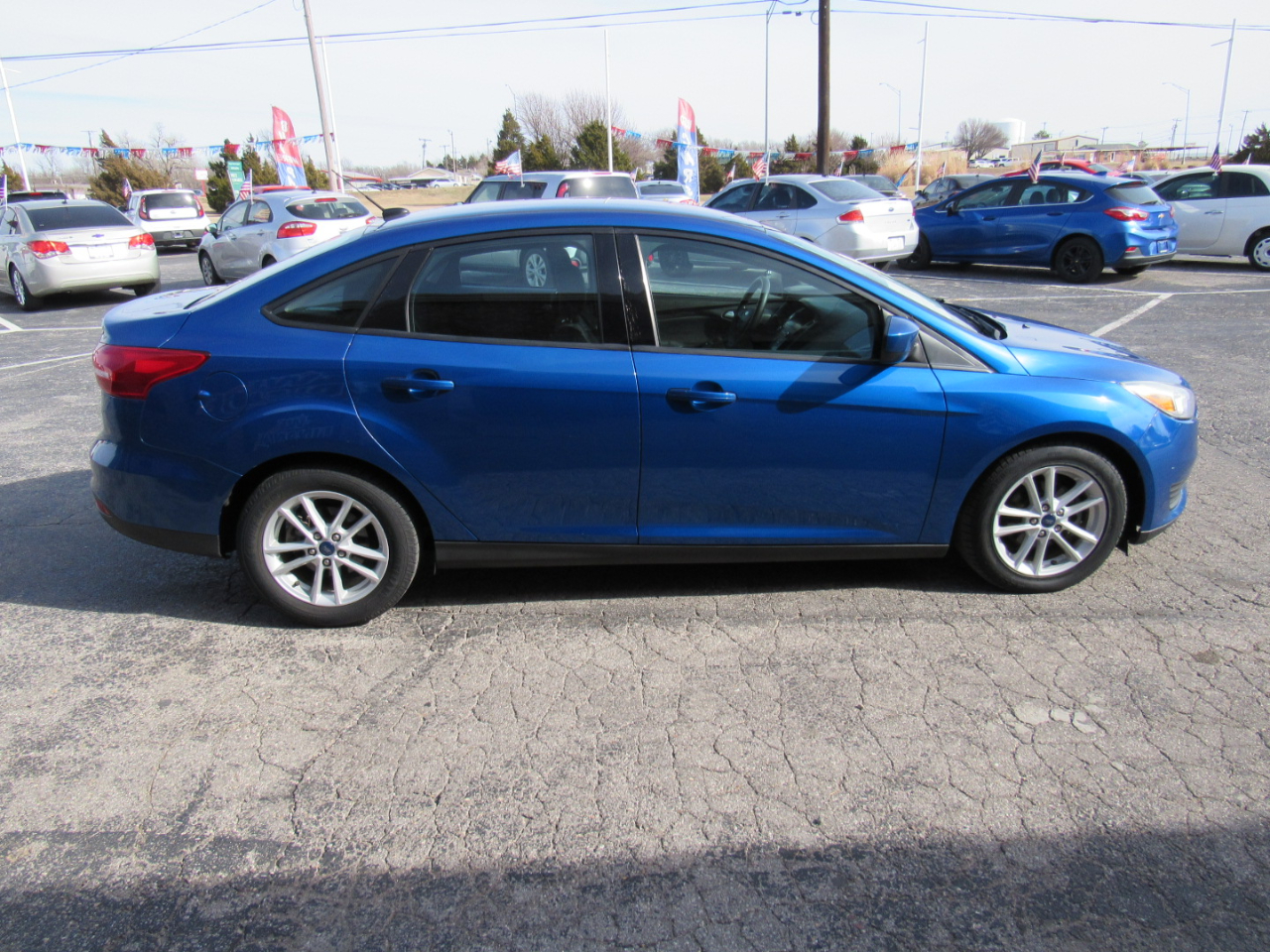 Ford Focus SE Sedan 2018