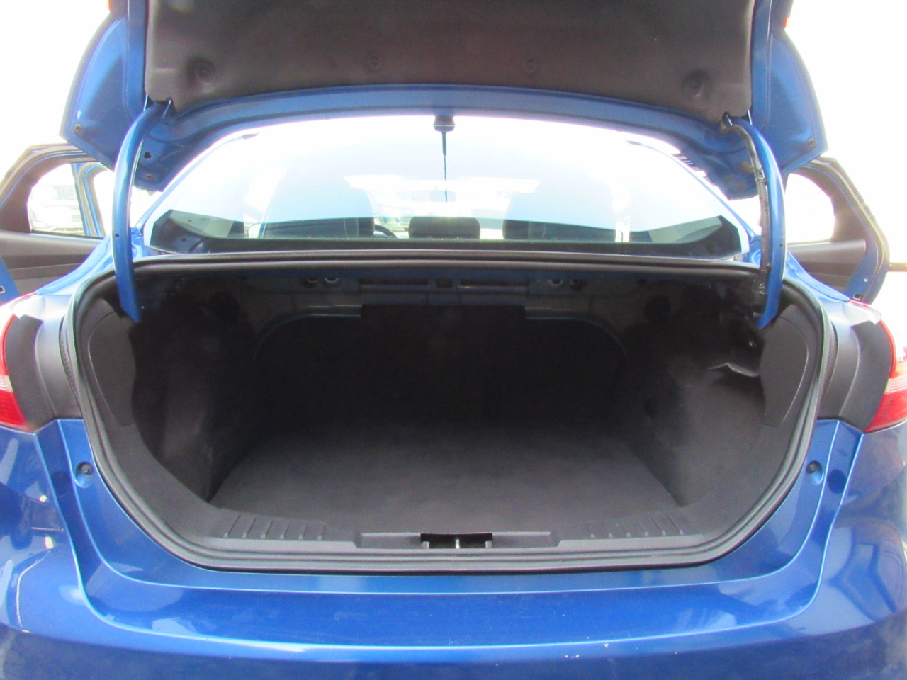 Ford Focus SE Sedan 2018