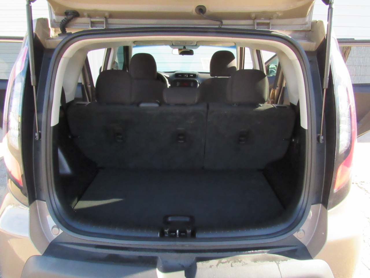 Kia Soul Base 6A 2016