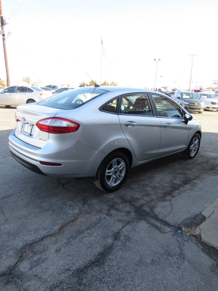 Ford Fiesta SE Sedan 2018