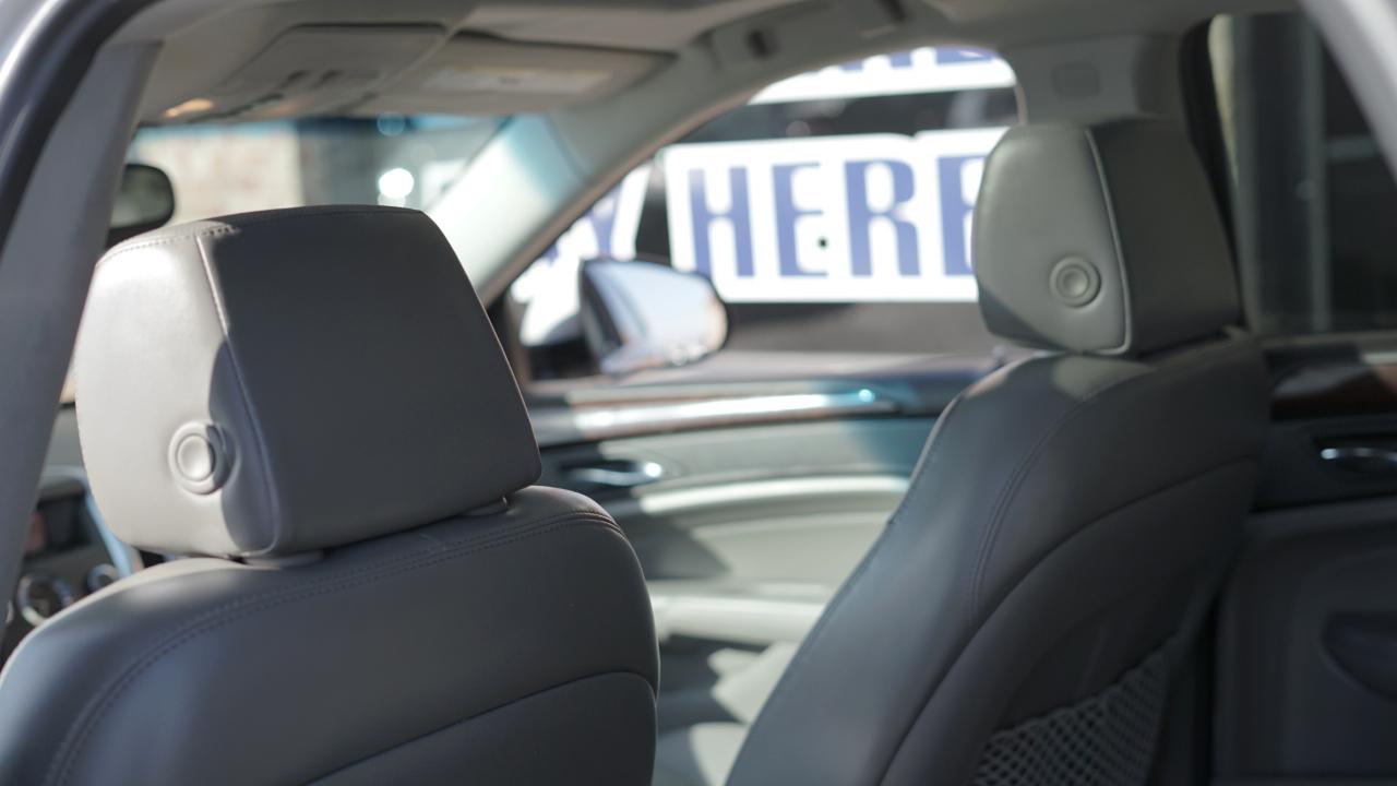 Cadillac SRX Luxury Collection AWD 2010