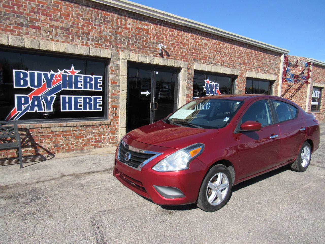 Nissan Versa 1.6 S 5M 2017