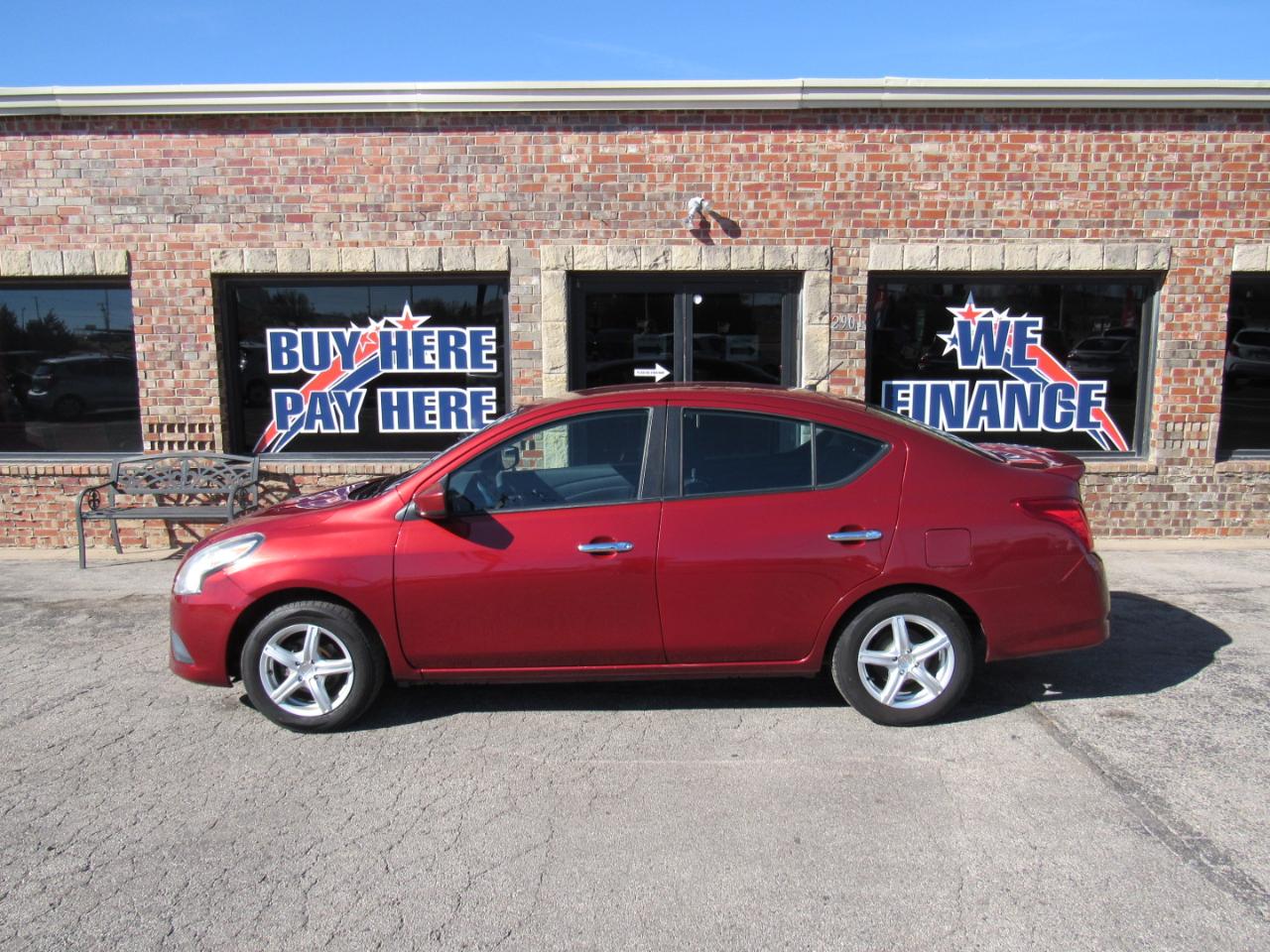 Nissan Versa 1.6 S 5M 2017
