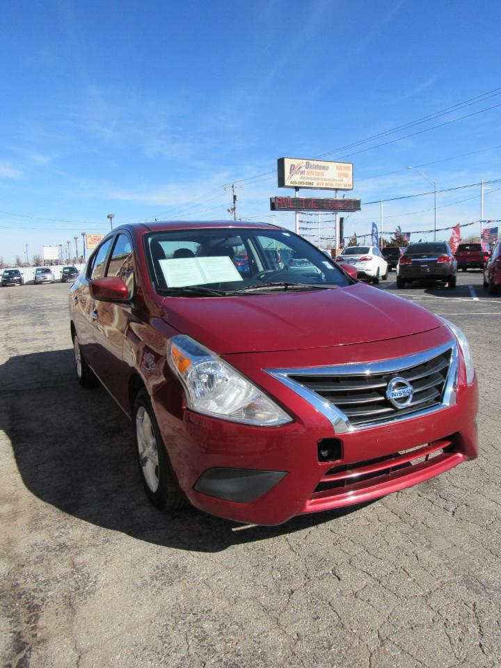Nissan Versa 1.6 S 5M 2017