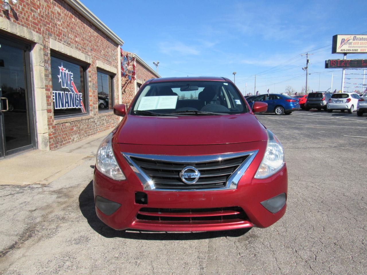 Nissan Versa 1.6 S 5M 2017