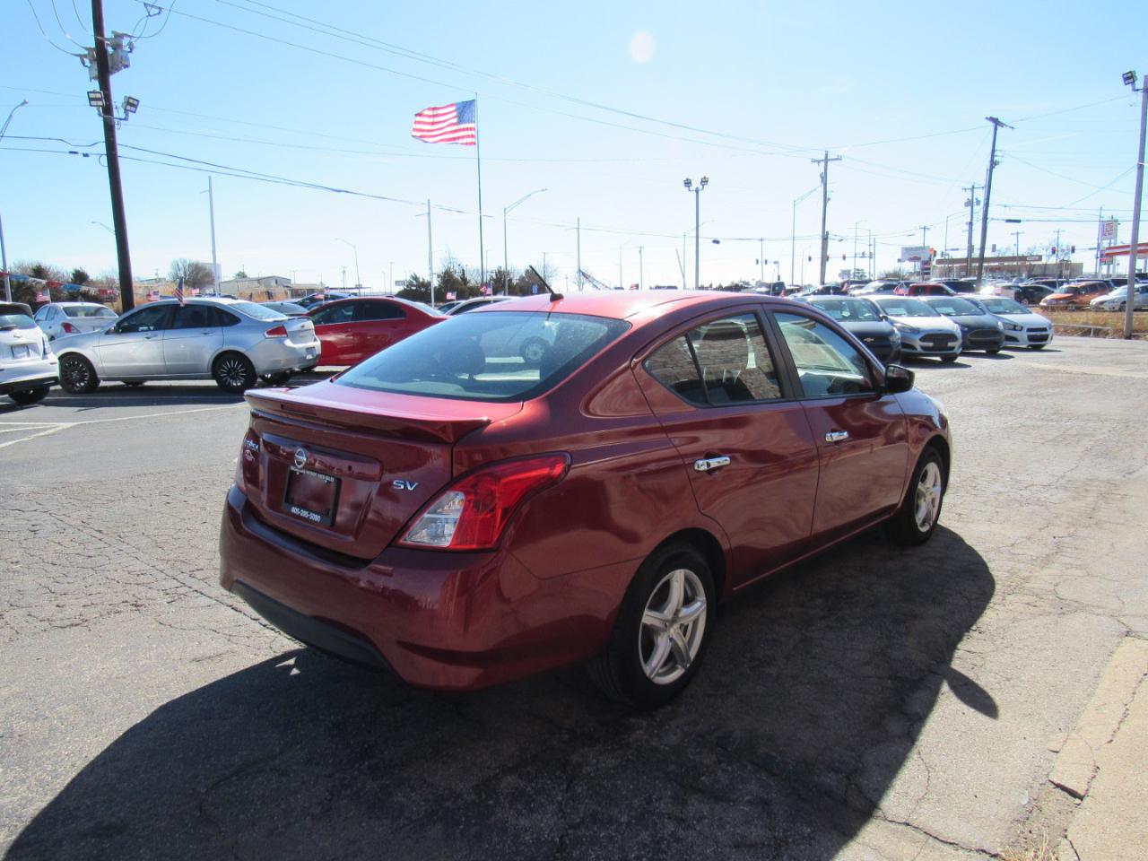 Nissan Versa 1.6 S 5M 2017