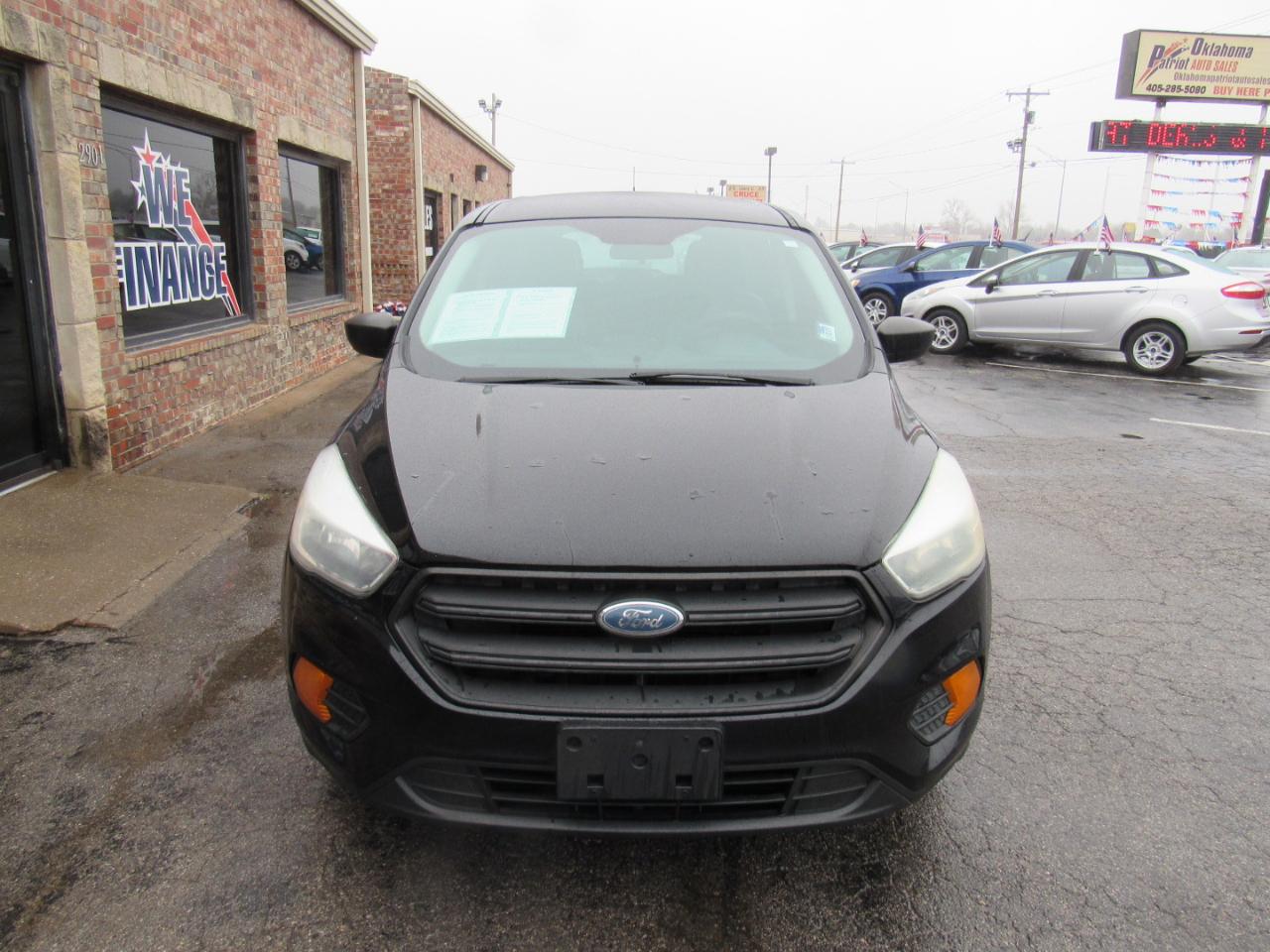 Ford Escape S FWD 2017