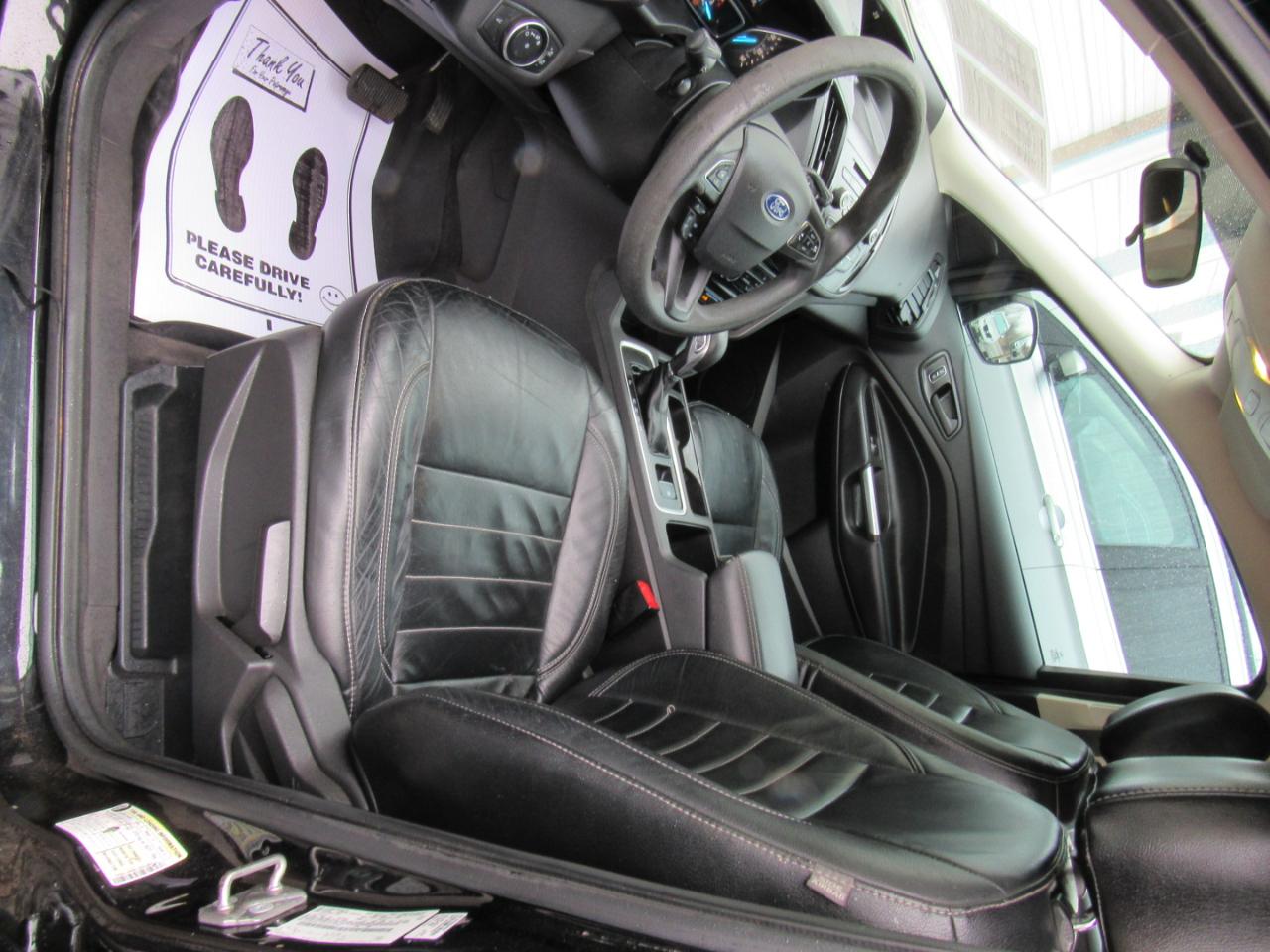 Ford Escape S FWD 2017