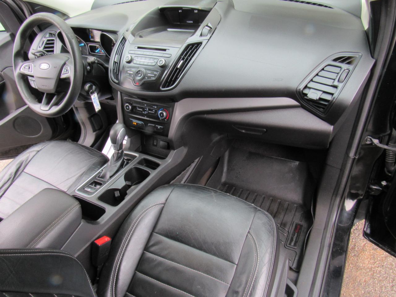 Ford Escape S FWD 2017