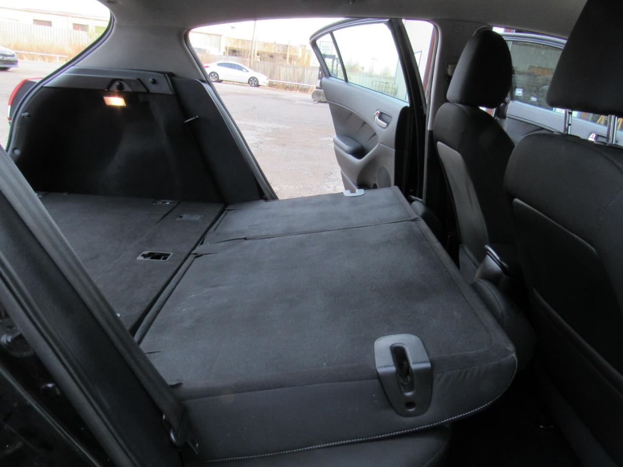 Kia Forte 5-Door EX 2014