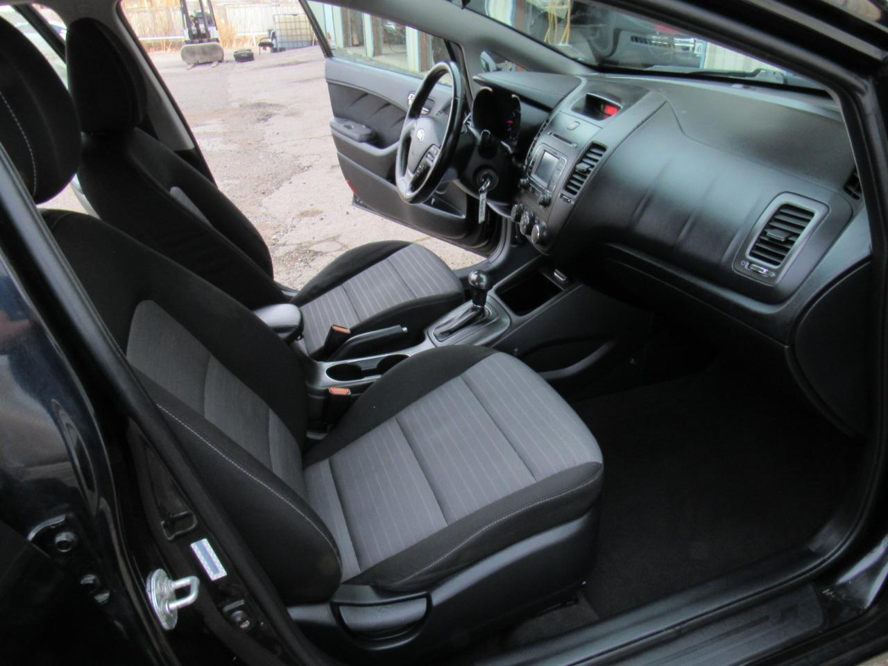 Kia Forte 5-Door EX 2014
