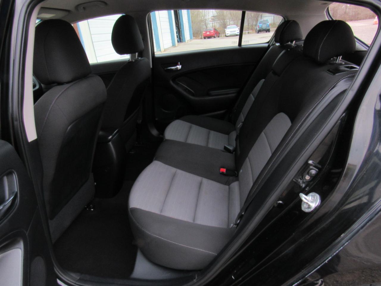 Kia Forte 5-Door EX 2014