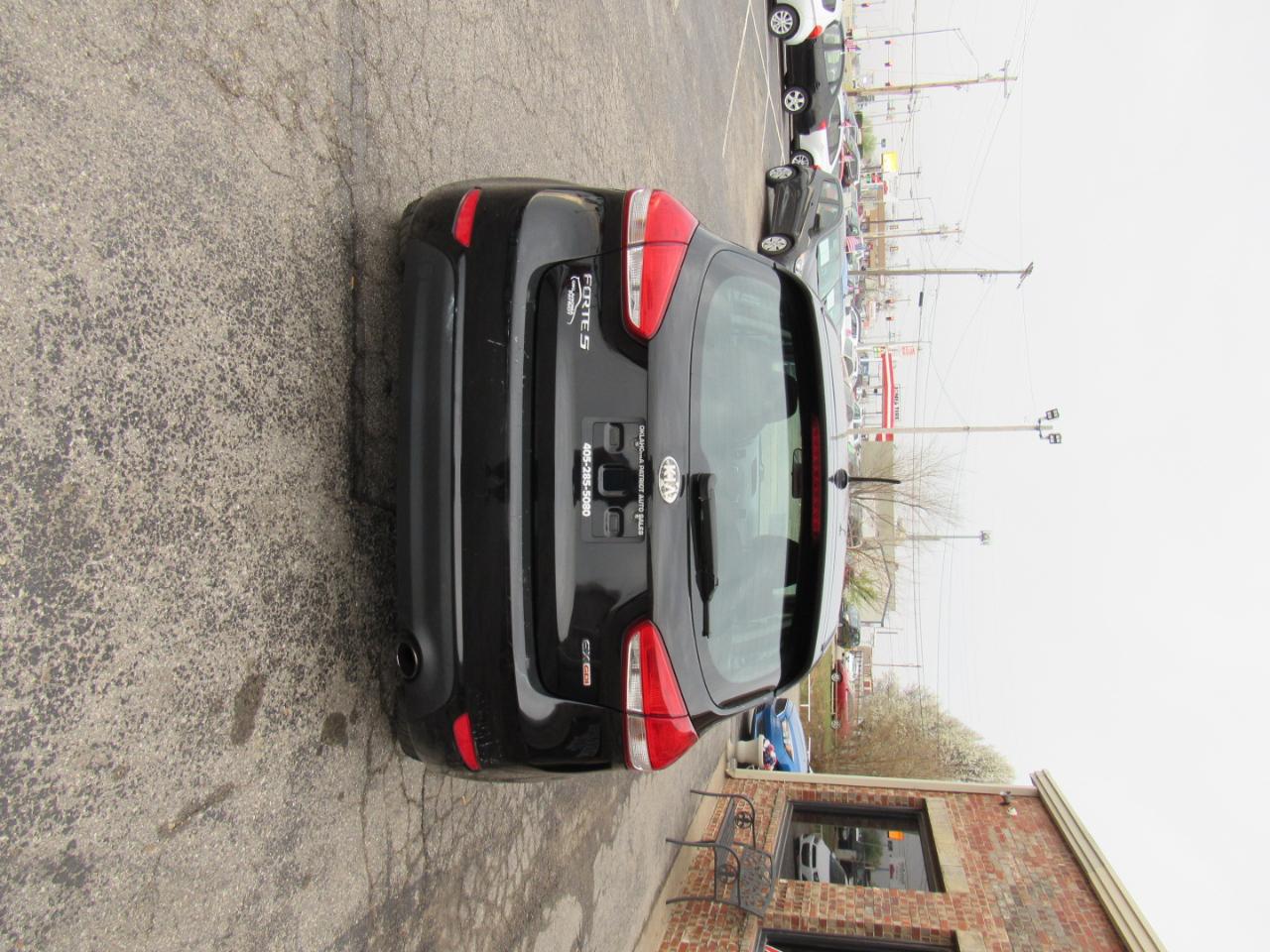 Kia Forte 5-Door EX 2014