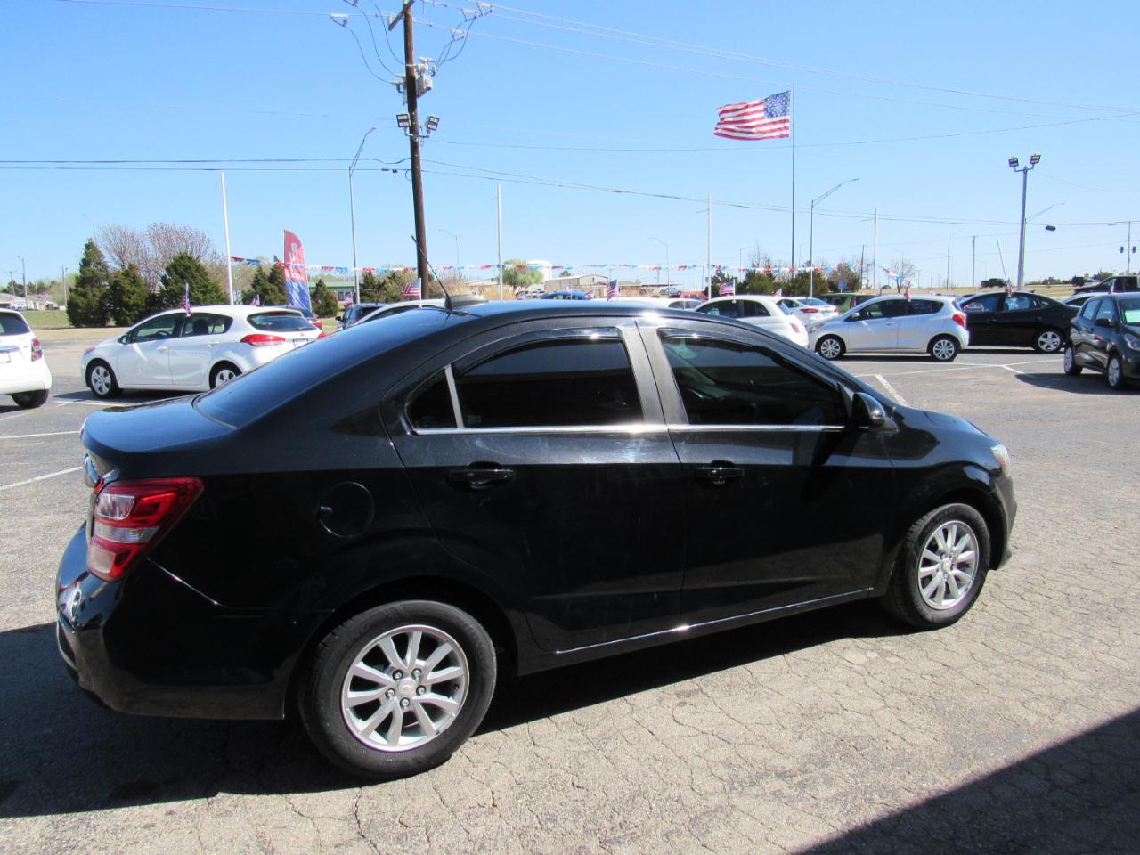 Chevrolet Sonic LT Auto Sedan 2017
