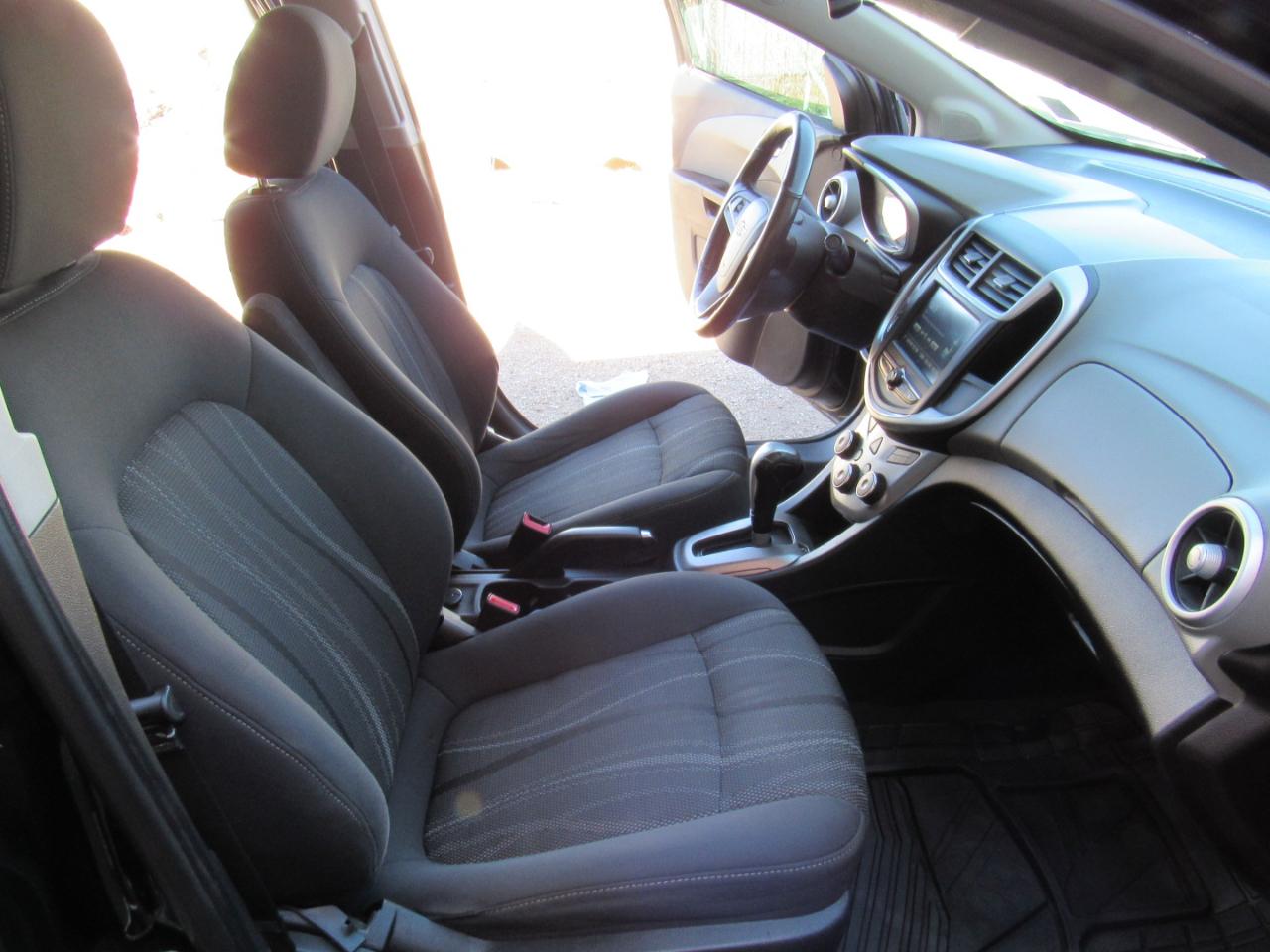 Chevrolet Sonic LT Auto Sedan 2017