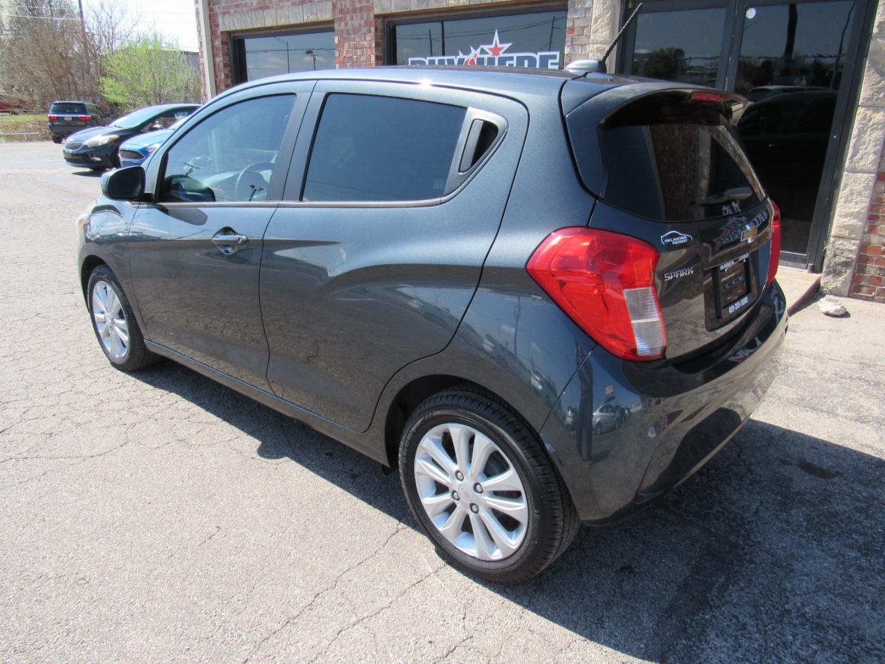 Chevrolet Spark 1LT CVT 2018