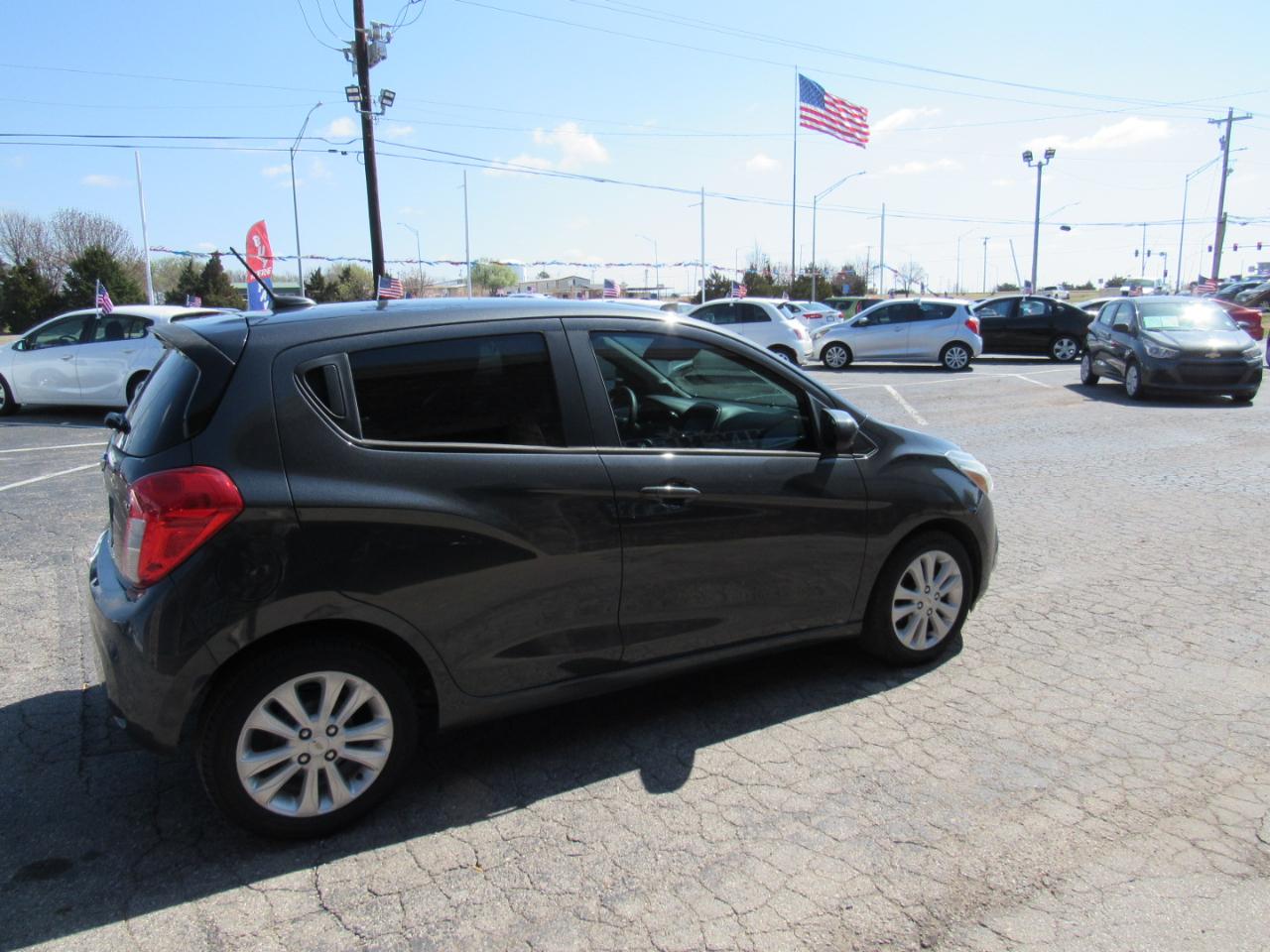 Chevrolet Spark 1LT CVT 2018