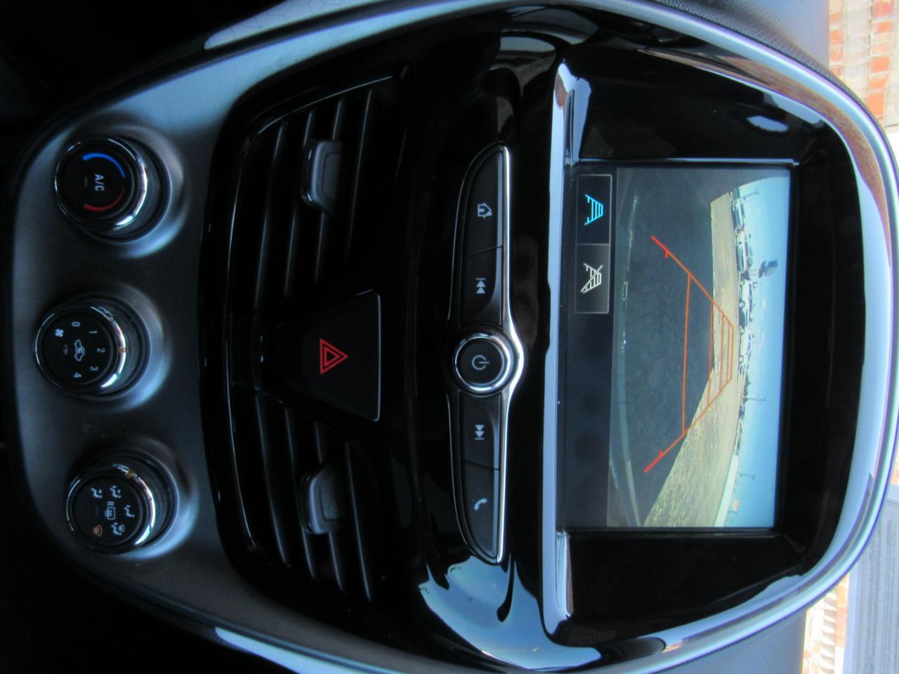 Chevrolet Spark 1LT CVT 2018