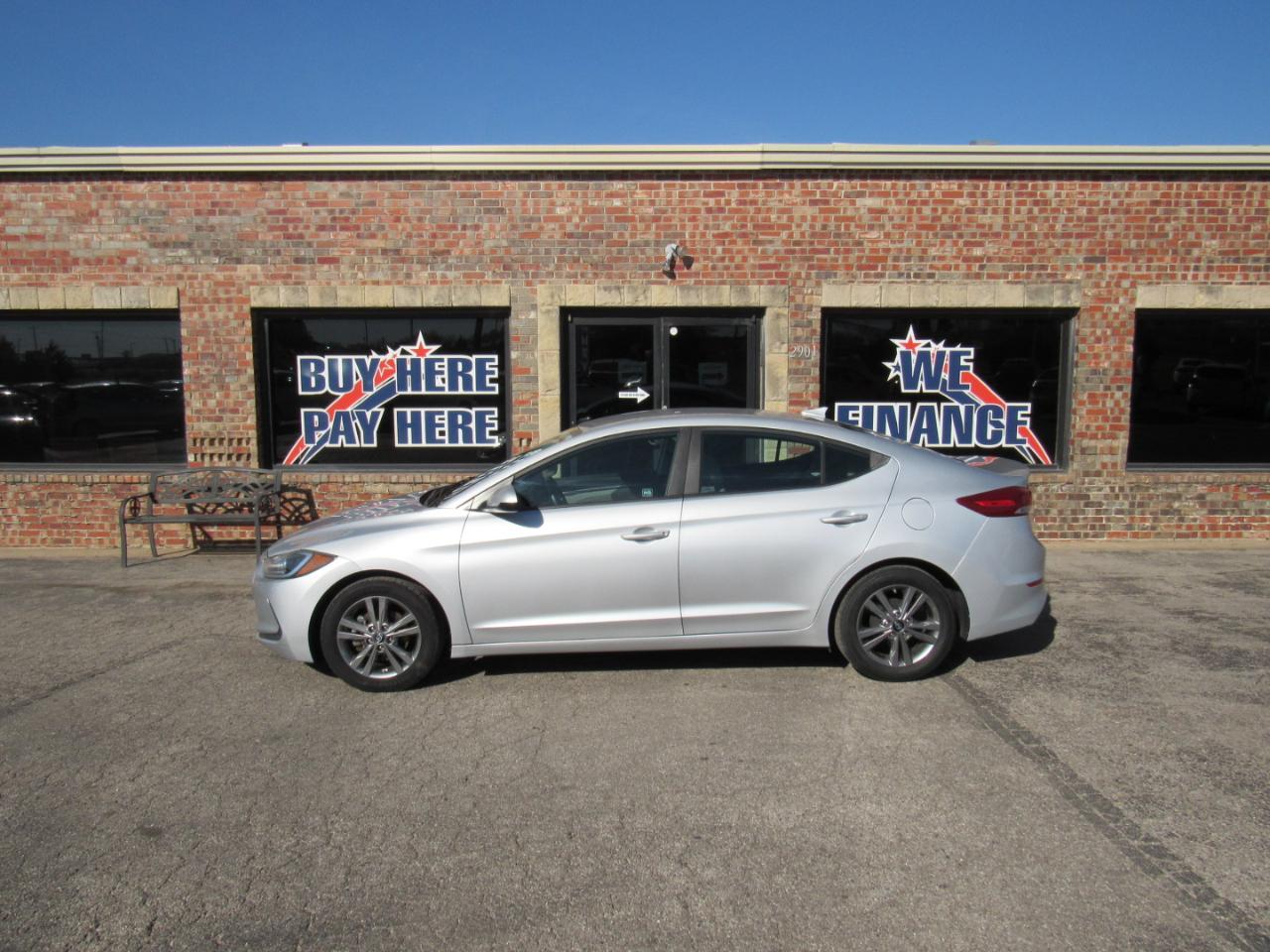 Hyundai Elantra Value Edition 6A 2017