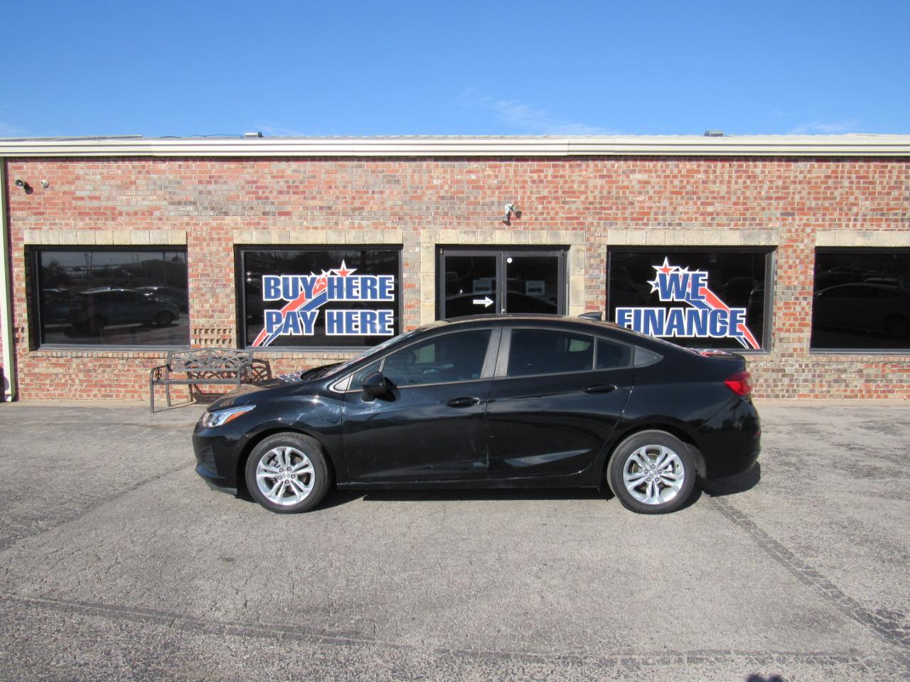 Chevrolet Cruze LS Auto 2019