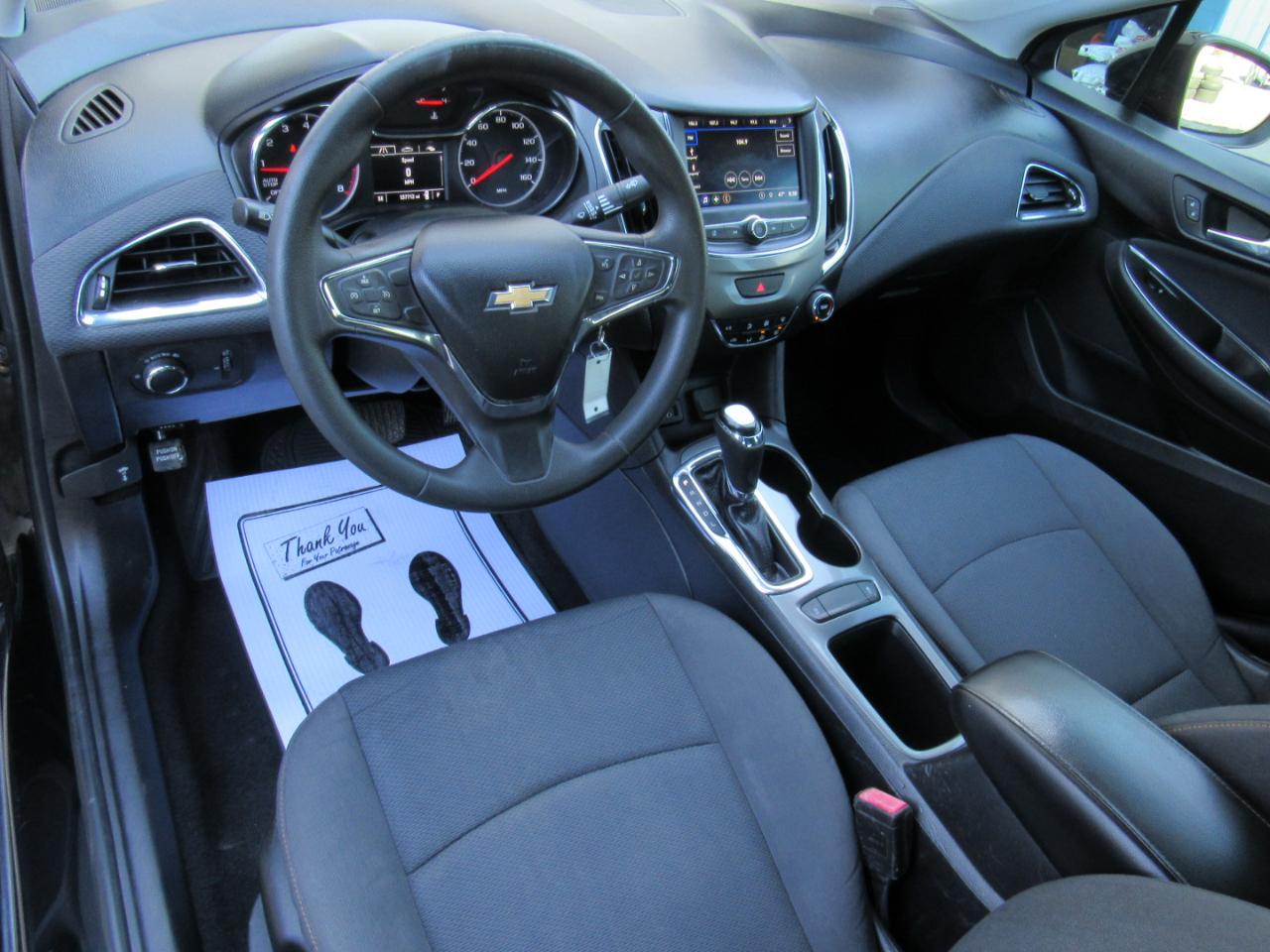 Chevrolet Cruze LS Auto 2019