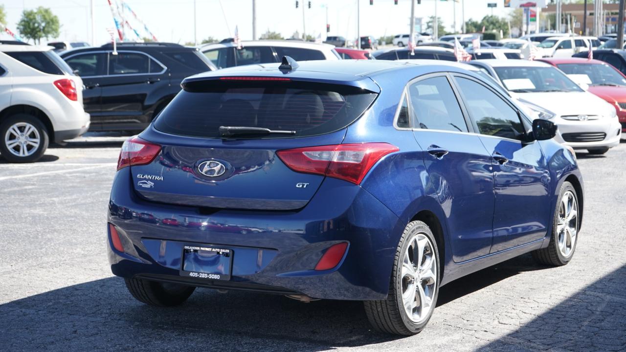 Hyundai Elantra GT A/T 2013