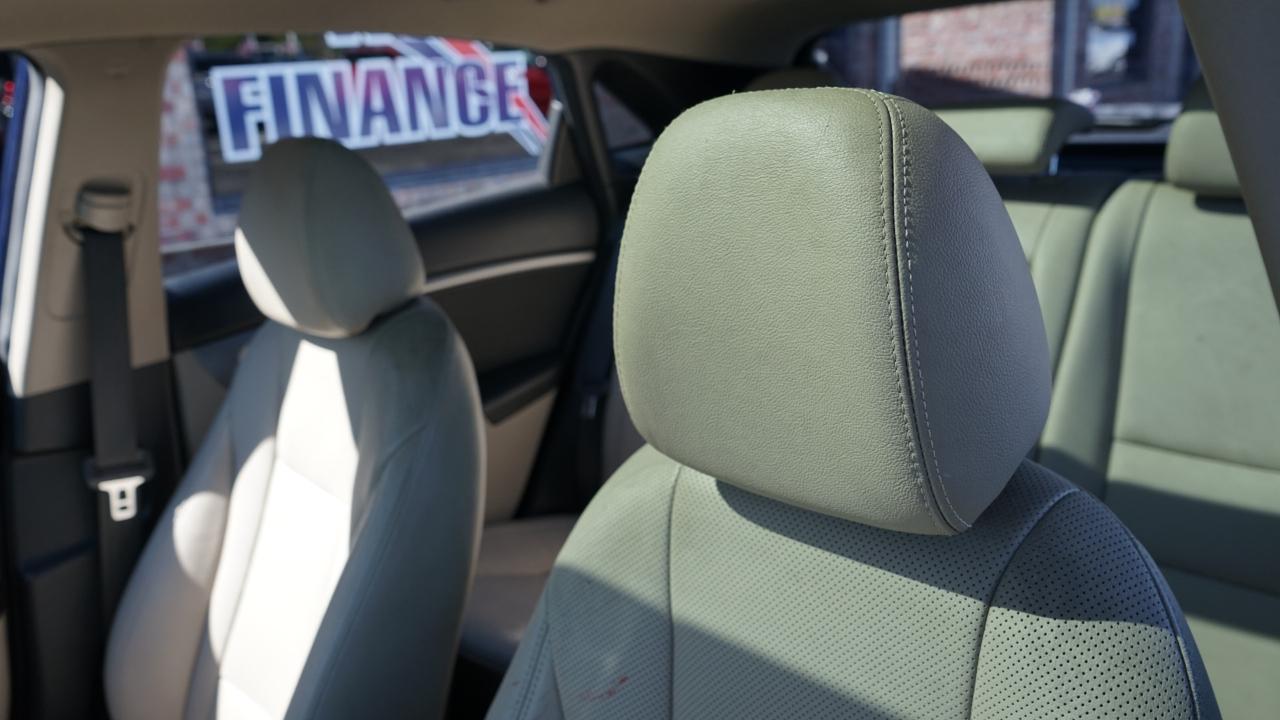 Hyundai Elantra GT A/T 2013