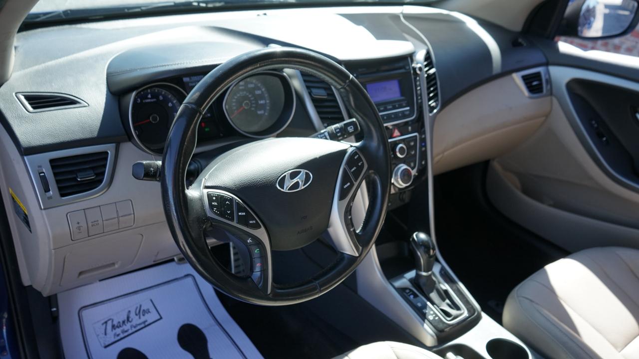 Hyundai Elantra GT A/T 2013