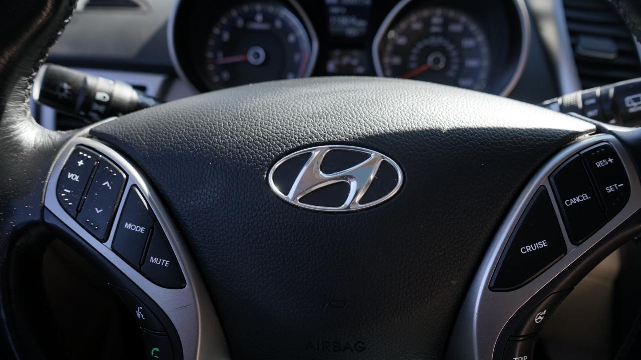 Hyundai Elantra GT A/T 2013