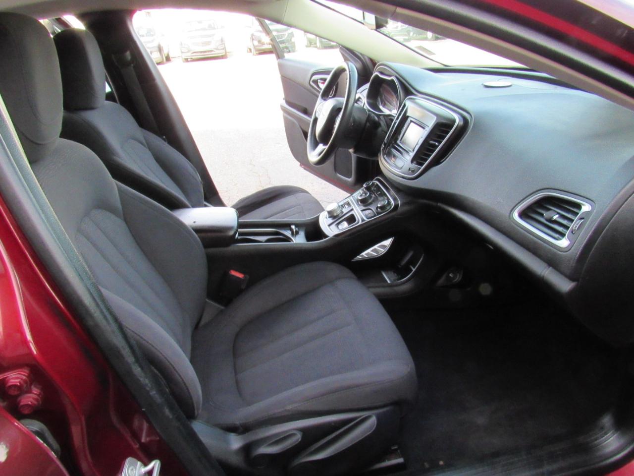 Chrysler 200 Limited 2015