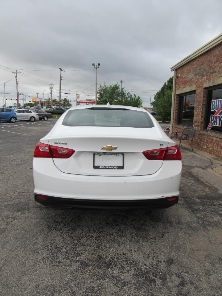 Chevrolet Malibu 1LT 2017