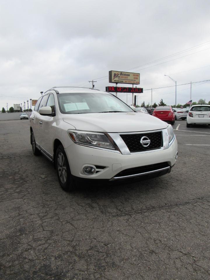 Nissan Pathfinder S 4WD 2013