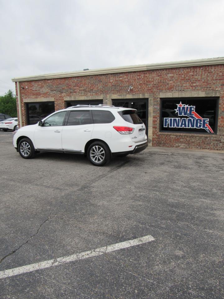 Nissan Pathfinder S 4WD 2013