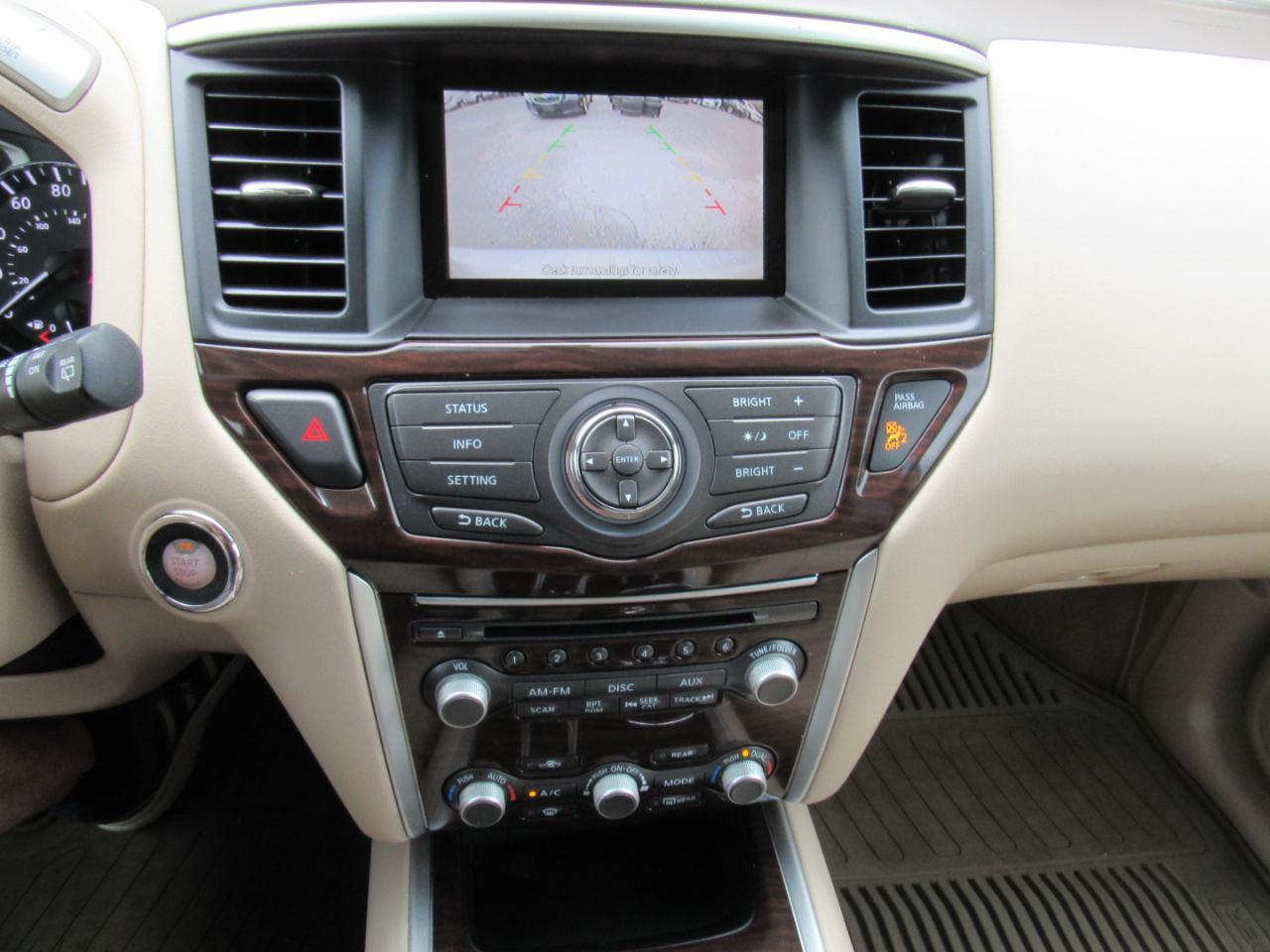 Nissan Pathfinder S 4WD 2013