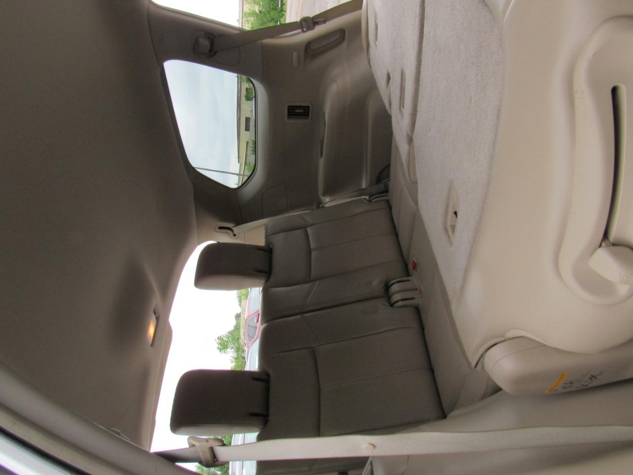 Nissan Pathfinder S 4WD 2013