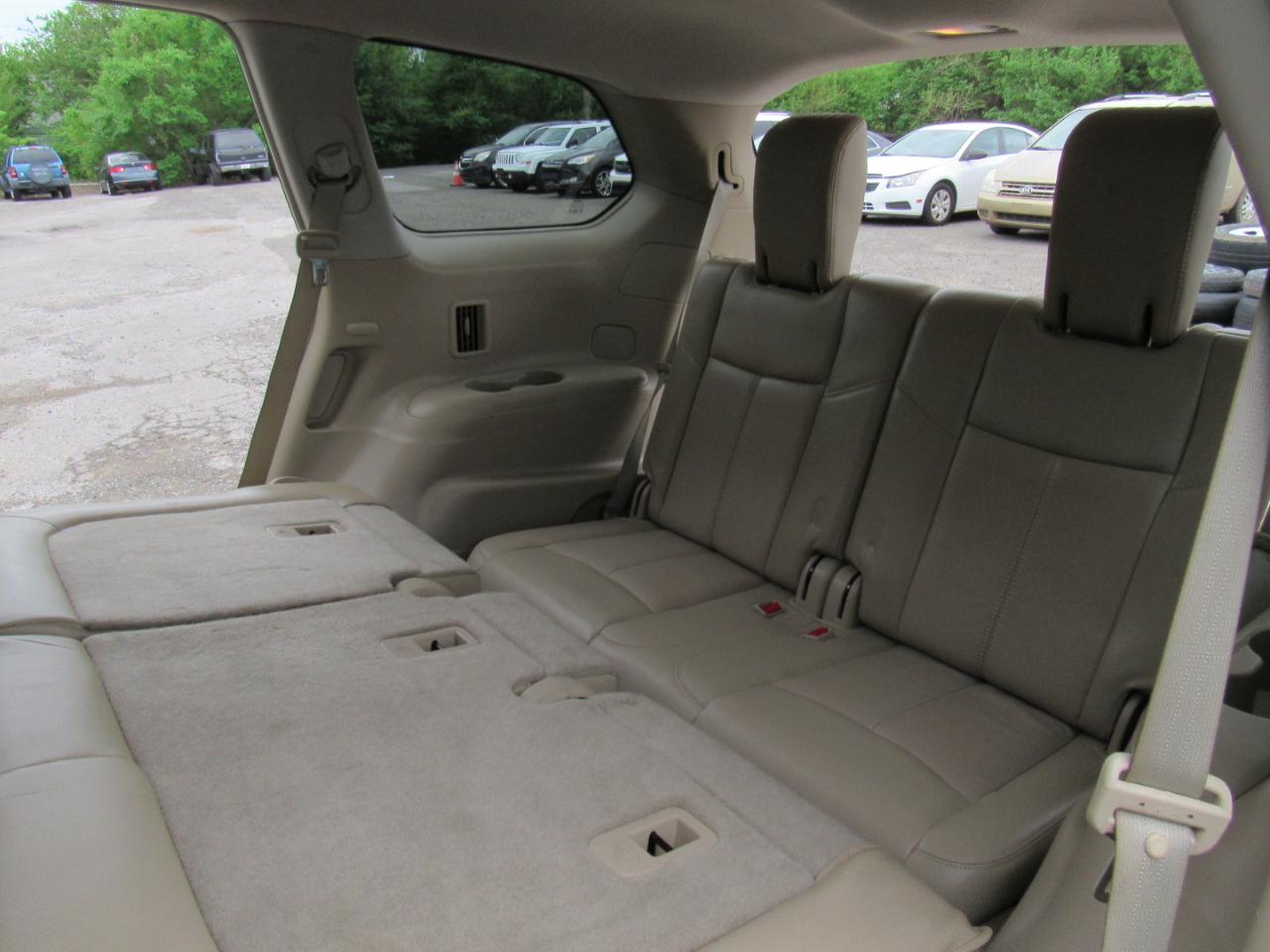 Nissan Pathfinder S 4WD 2013