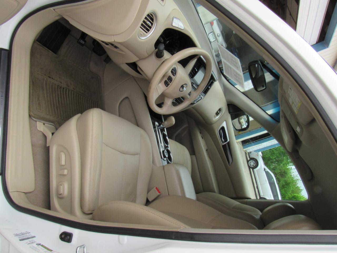 Nissan Pathfinder S 4WD 2013