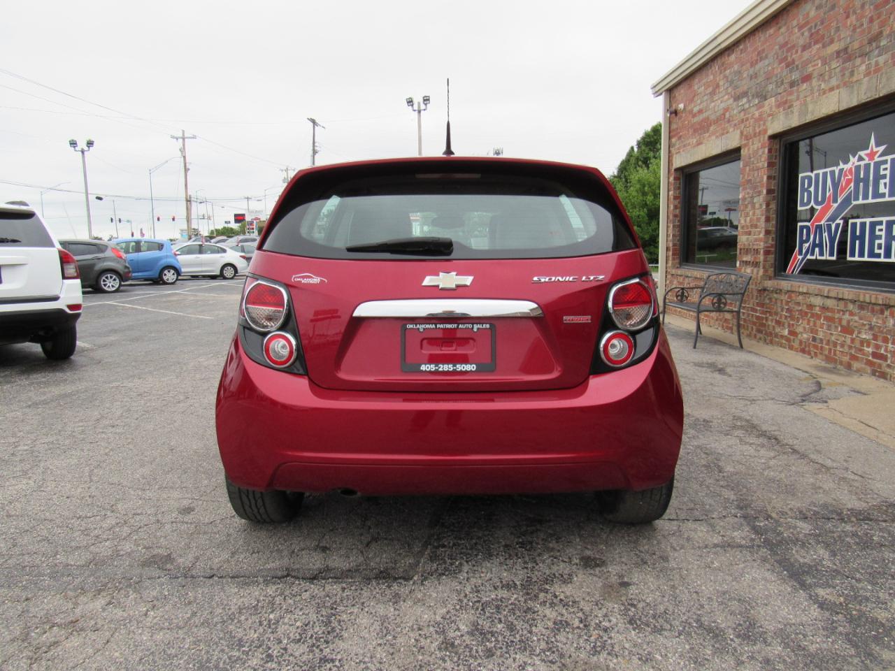 Chevrolet Sonic LTZ Auto 5-Door 2013
