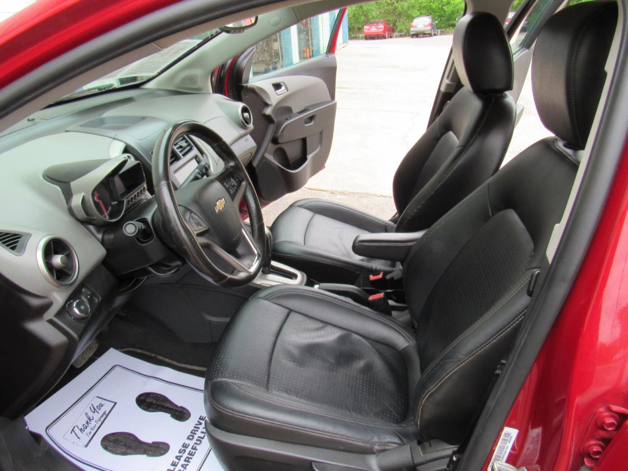 Chevrolet Sonic LTZ Auto 5-Door 2013