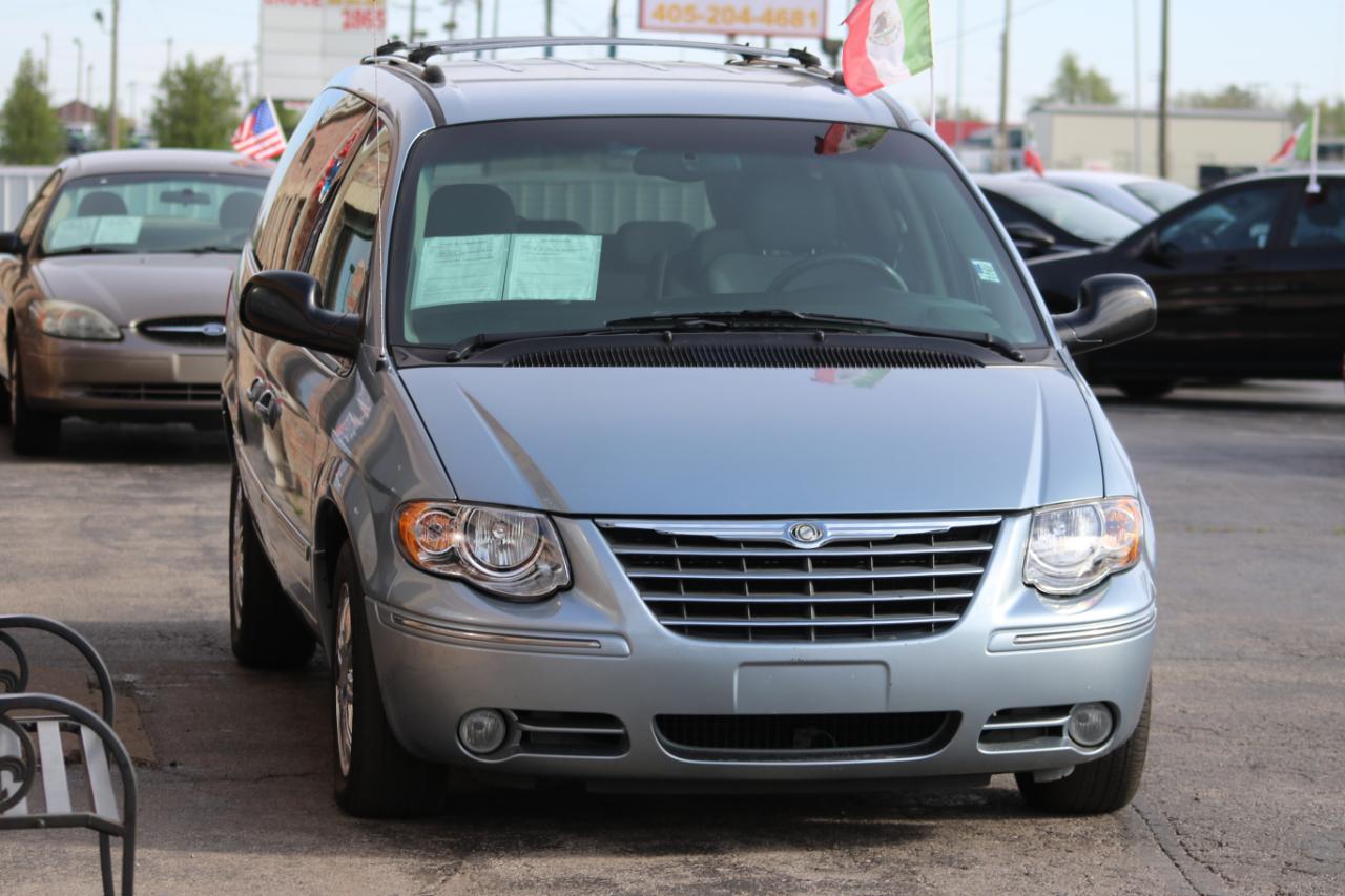 Chrysler Town & Country Limited 2006