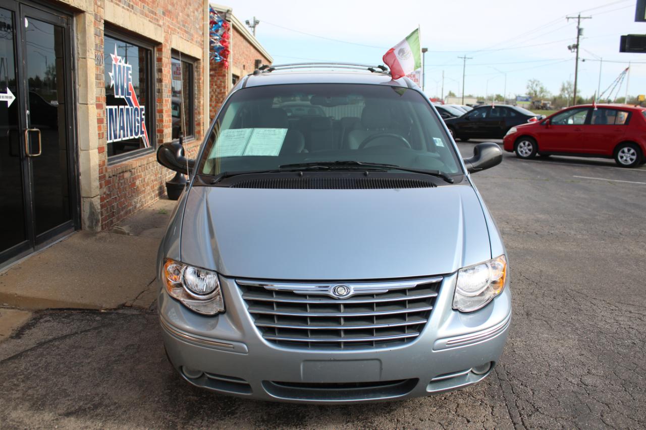 Chrysler Town & Country Limited 2006