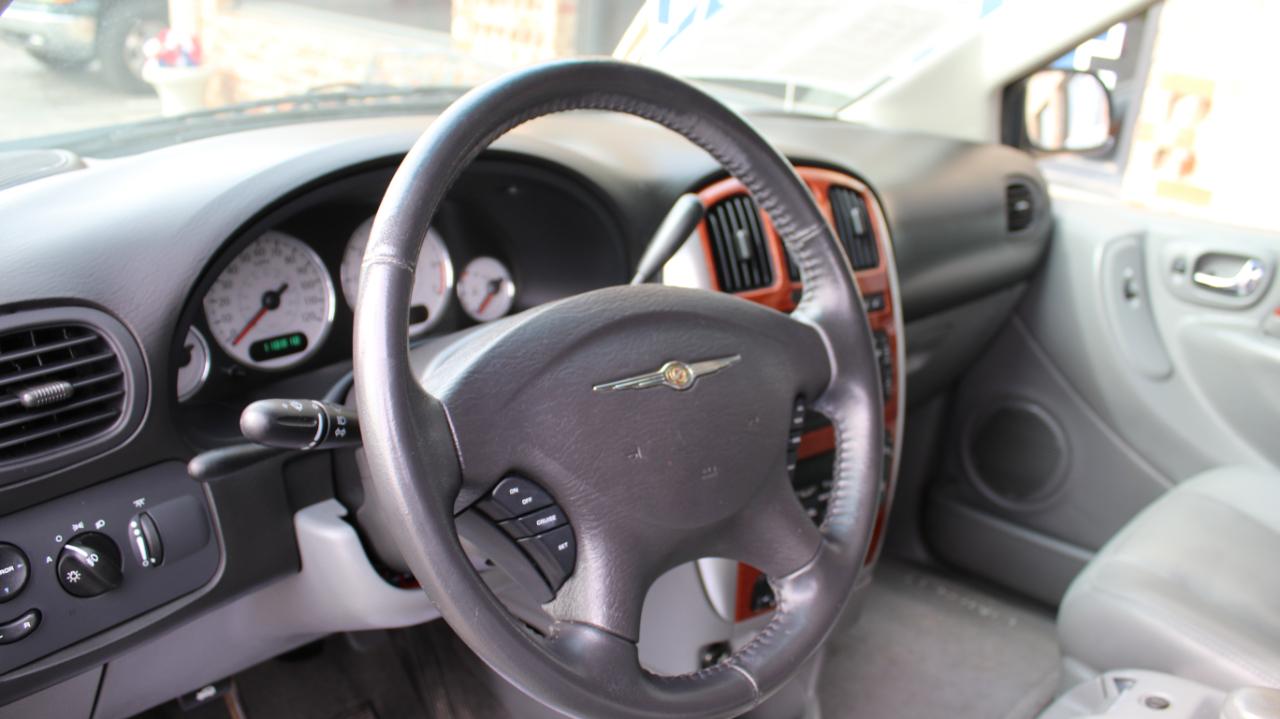 Chrysler Town & Country Limited 2006