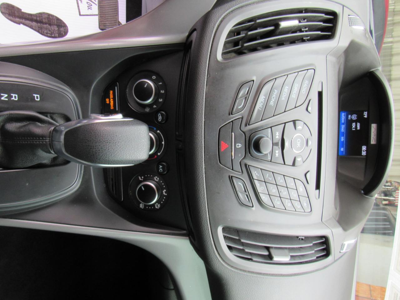 Ford Escape SE FWD 2016