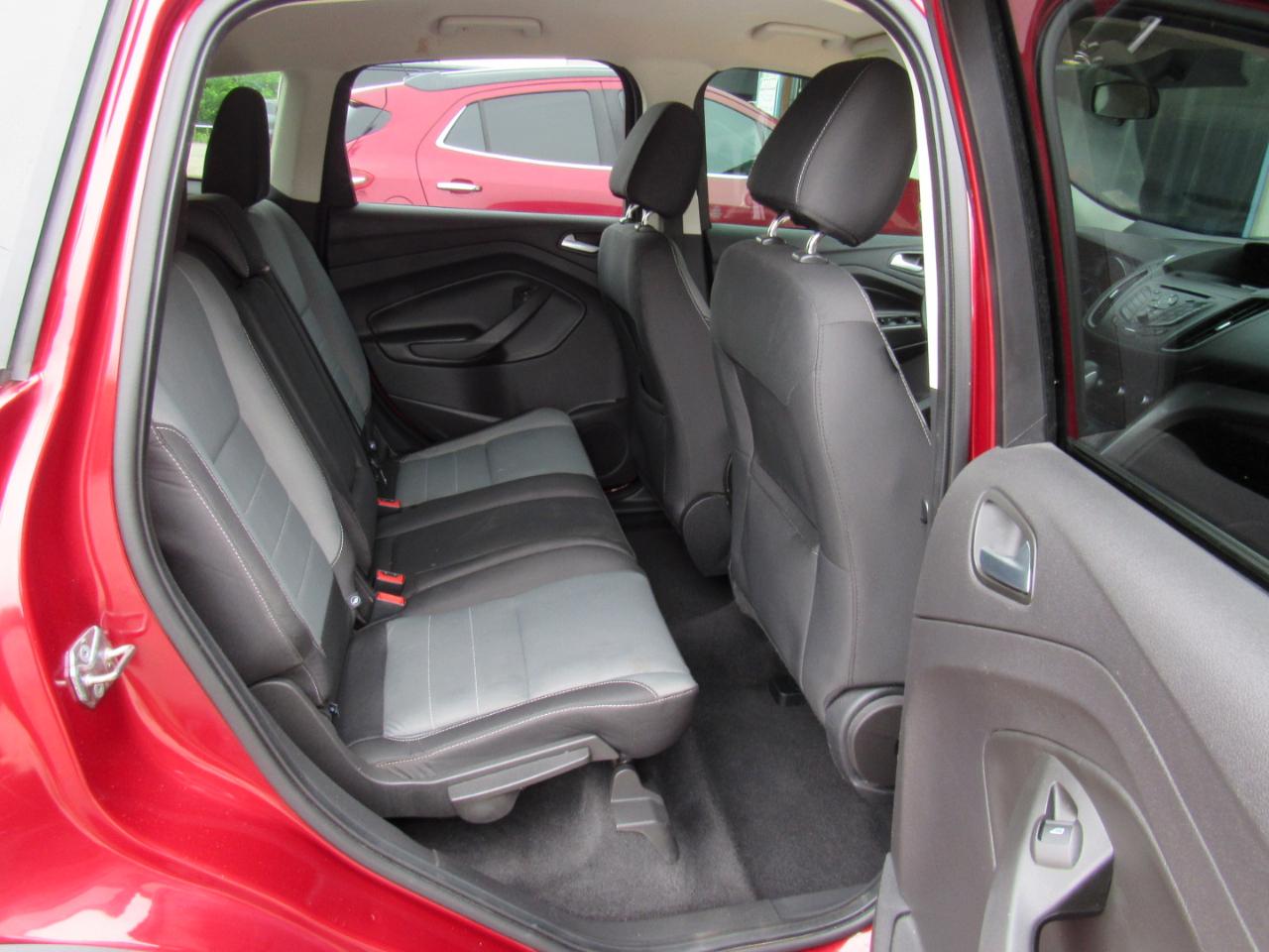 Ford Escape SE FWD 2016