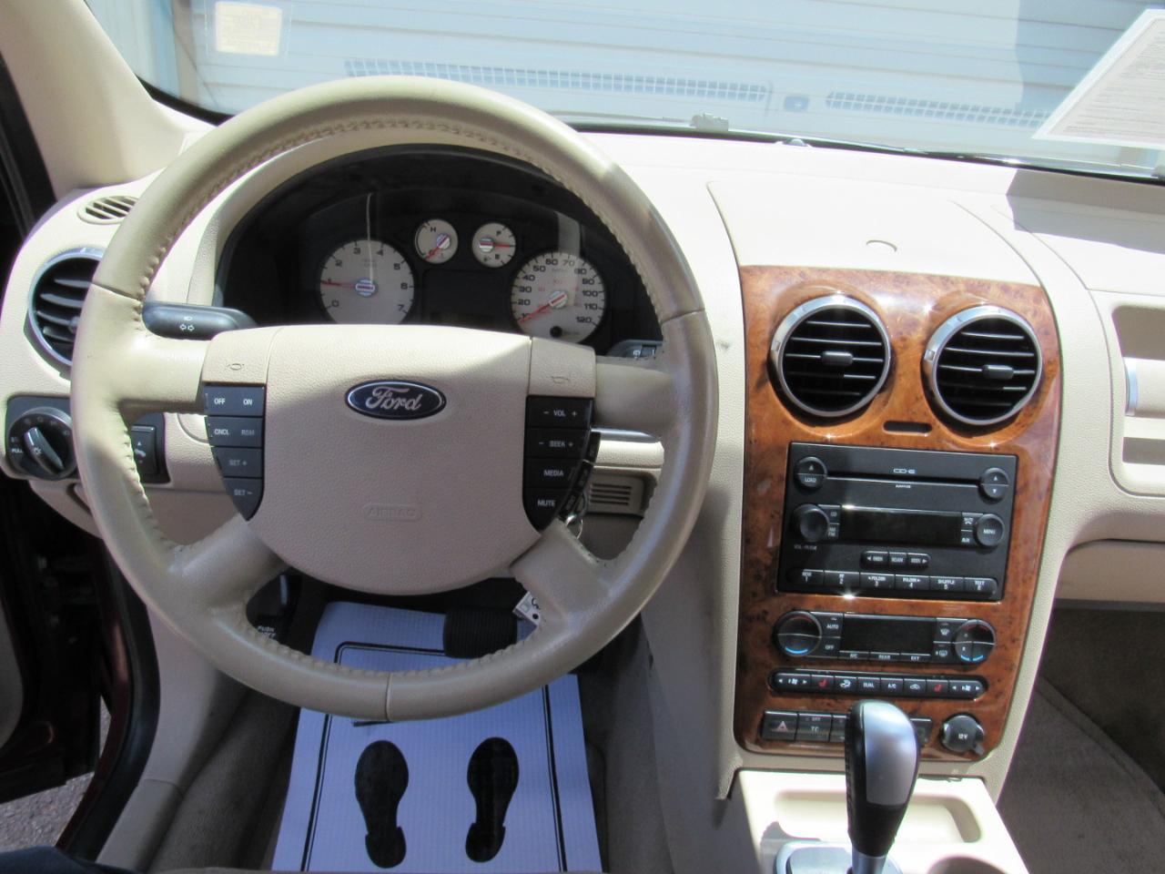 Ford Freestyle Limited AWD 2005