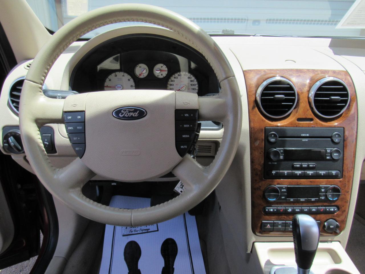 Ford Freestyle Limited AWD 2005