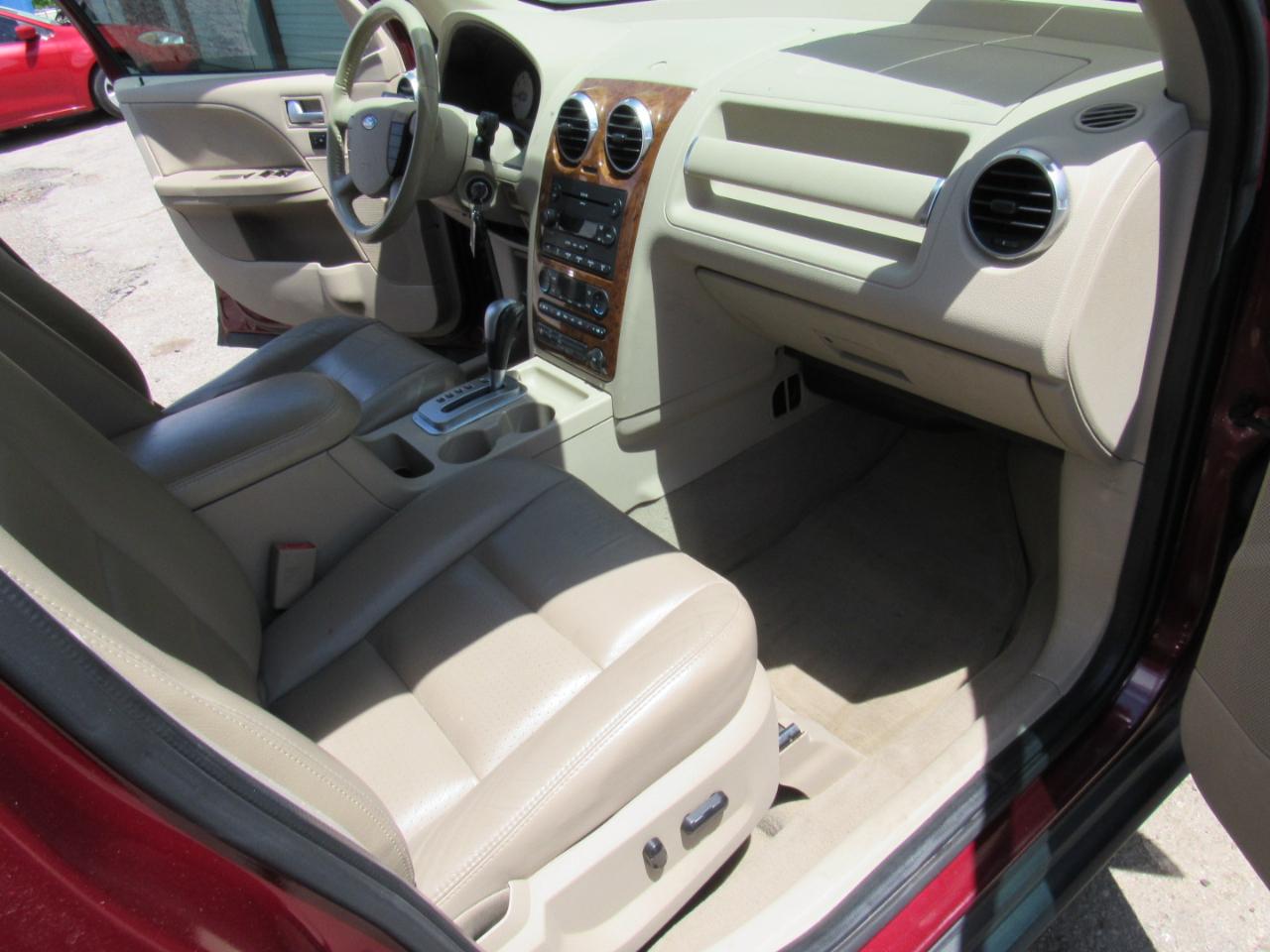 Ford Freestyle Limited AWD 2005